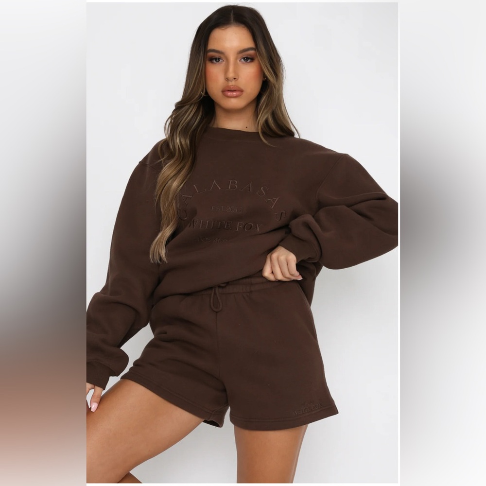 White fox Calabasas sweatshirt